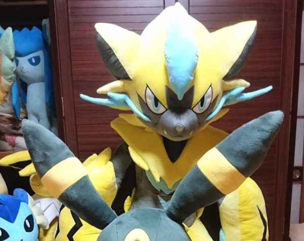 lifesize zeraora