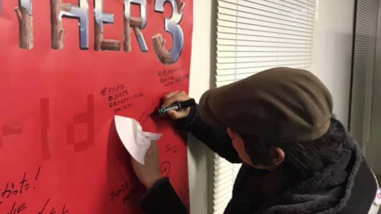 Masahiro Sakurai Autographs The Mother 3 Poster At Brownies