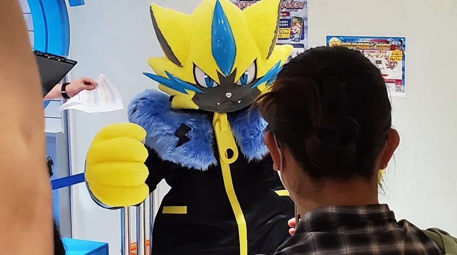 Zeraora pokemon costume