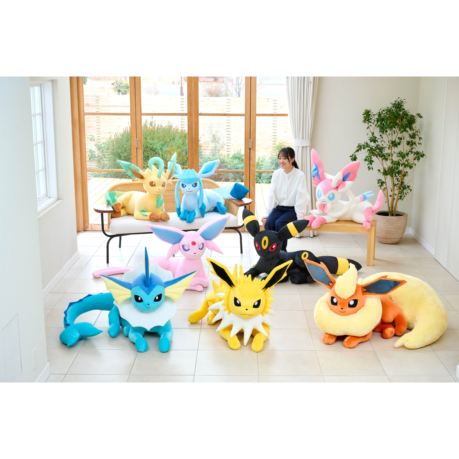 Pokémon Center Launches Lifesize Espeon and Umbreon Plushies: A Collector’s Dream for Nintendo Fans